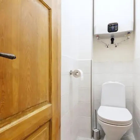 Apartment Homelike Apartment, Center, Free Parking *